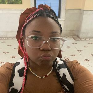 Meet your Posher, Kai